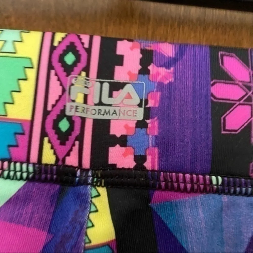Fila Performance Leggings. NWOT. Girls M (10-12)❤️